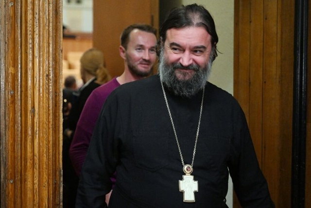😳 Бить детей можно, но только в полных семьях, заявили ...