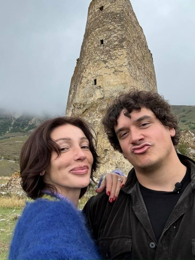 Настя Ивлеева впервые показала фото с регистрации бра?...