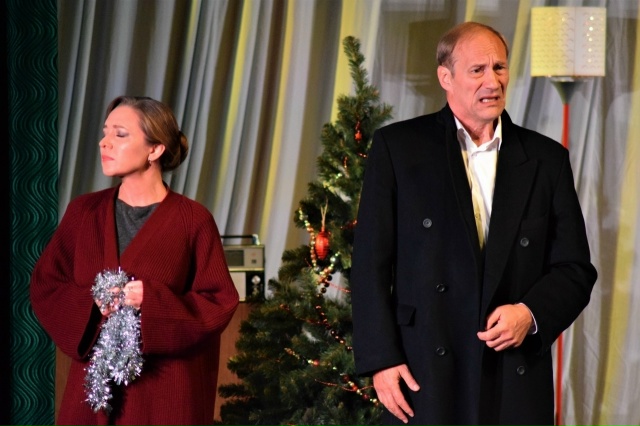 Чкаловск, премьера! Приглашаем на спектакль «Убегая от...