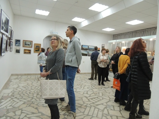 В Выставочном центре прошло открытие фотовыставки пос...