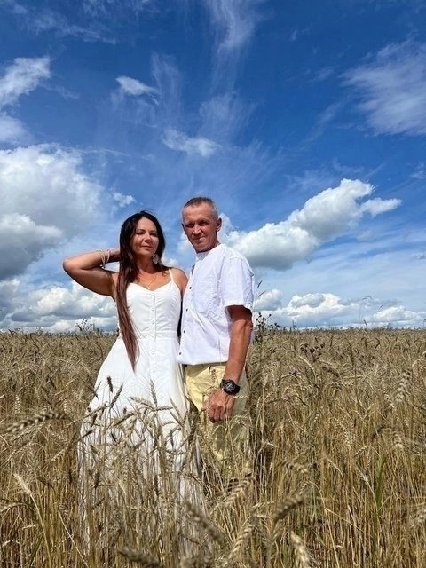 Мои родители. На первом фото отец вернулся из армии, и в...