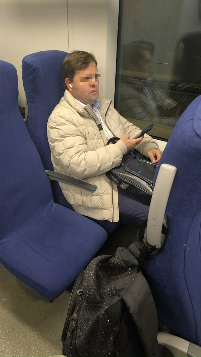 Сделал мой день, даже фотками обменялись. 💪🏼
Я повес?...