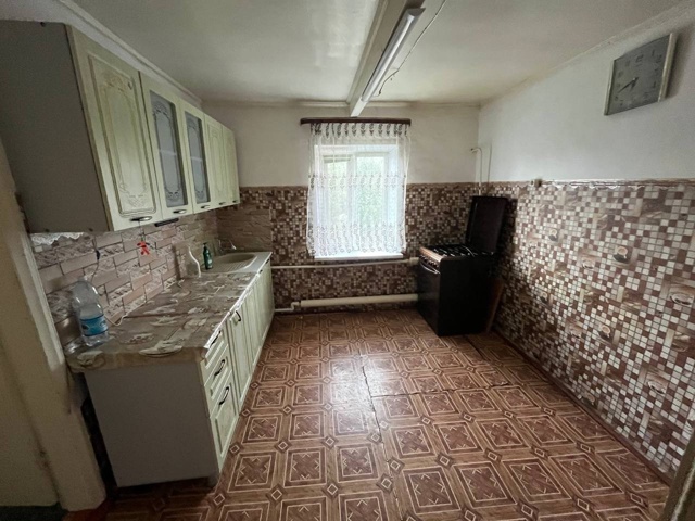 Продается дом в с. Каменка, ул. Тельмана 6
-4 комнаты
-бол?...