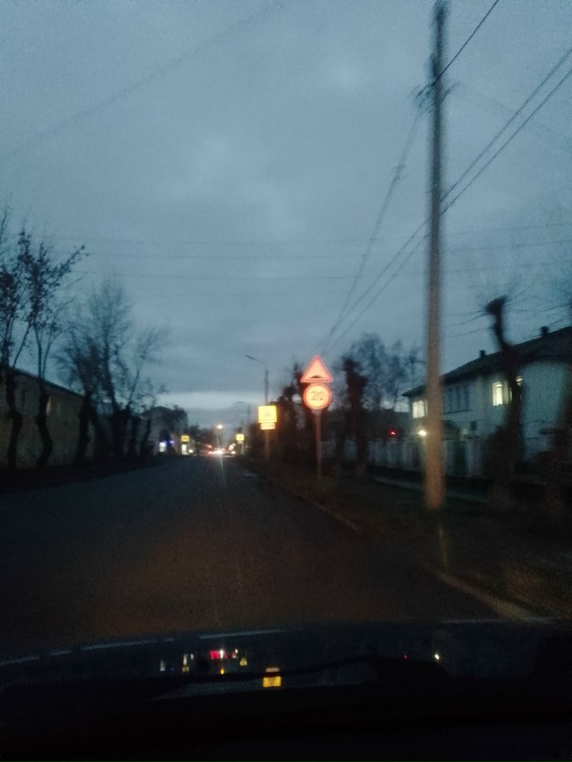 💡 В Копейске наконец-то занялись тёмными улицами!
Адм...