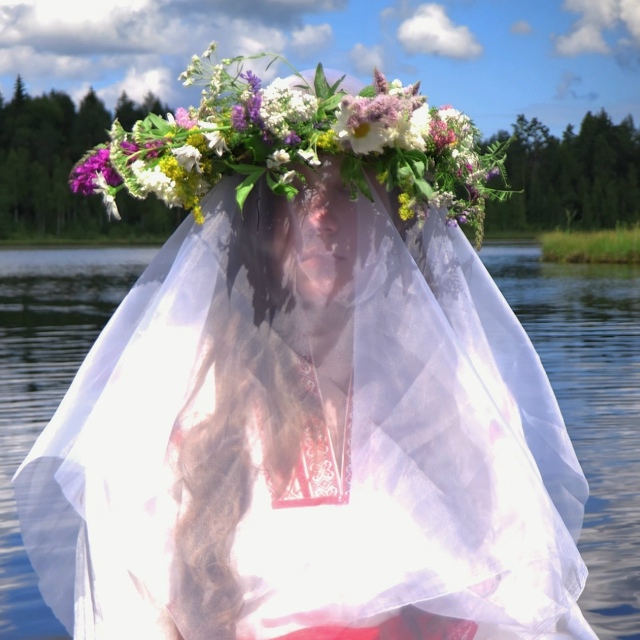 [club17647050|FROMSKYTOABYSS] представляет свой первый трек на русс?...