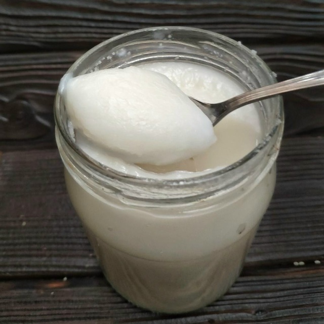 Барсучий жир вытоплен в ноябре 2025 года на водяной бане....