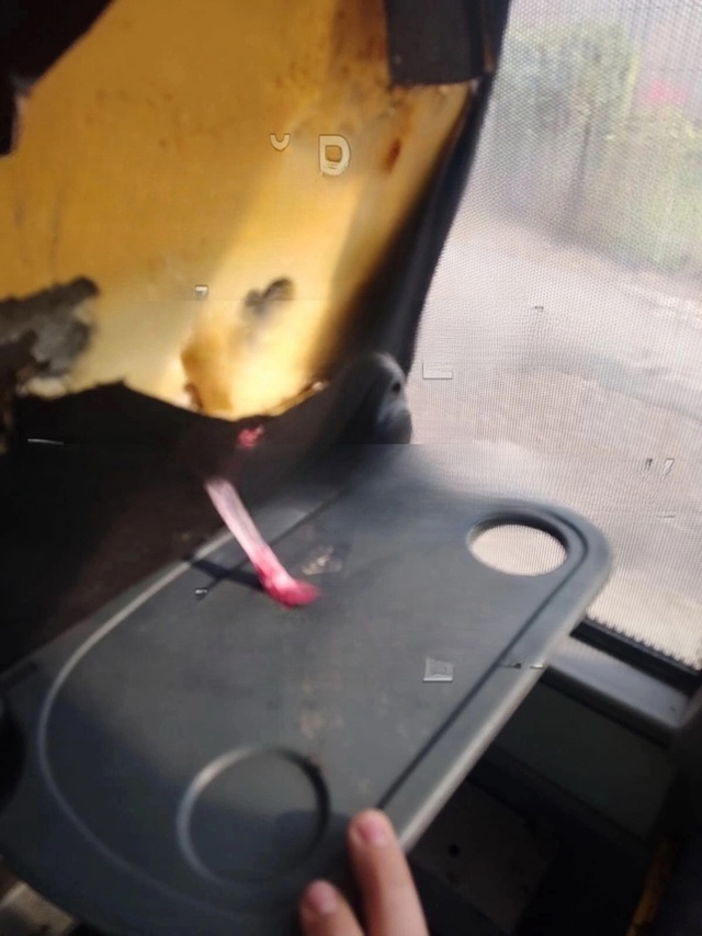 Как же достали!!!
Когда будут выпускать нормально авто?...