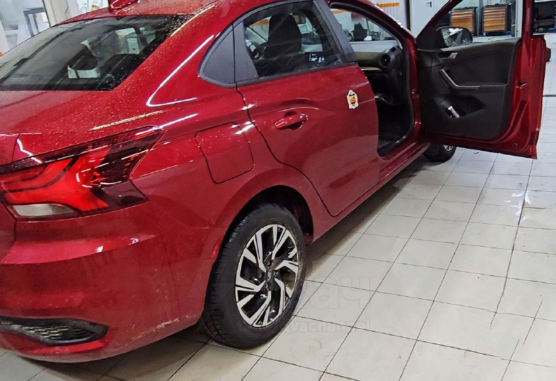 Наберите воздуха: у новых Lada Iskra массово отказывает электроника из-за… перепутанных предохраните