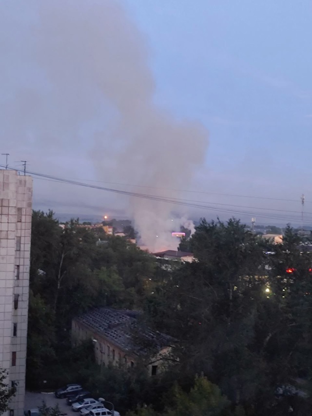 ⚡Сегодня ночью горел склад в Закамске по Автозаводско...