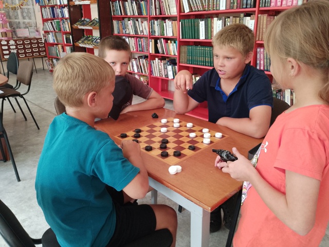 ИГРЫ В БИБЛИОТЕКЕ 📚♟️🎲
В Огурской библиотеке состо...