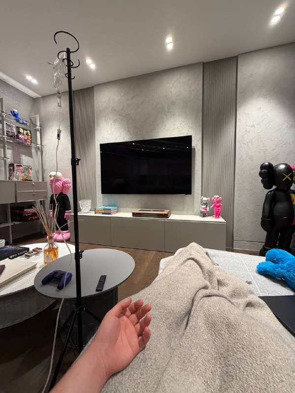 Don’t disturb me, I’m dead