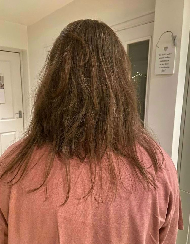 Дaже нeбольшaя ошибкa пpи cтpижке или окpaшивании можeт исп...