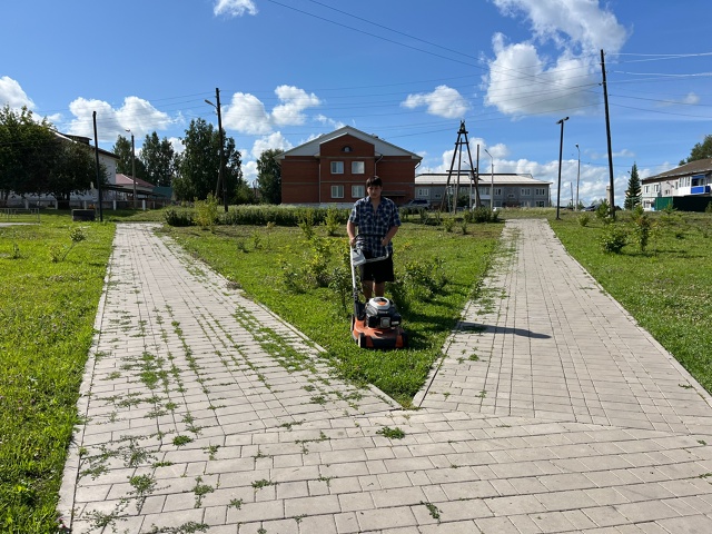 Уборка памятников на 