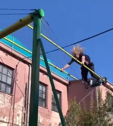 Красивое солнышко накрутил!