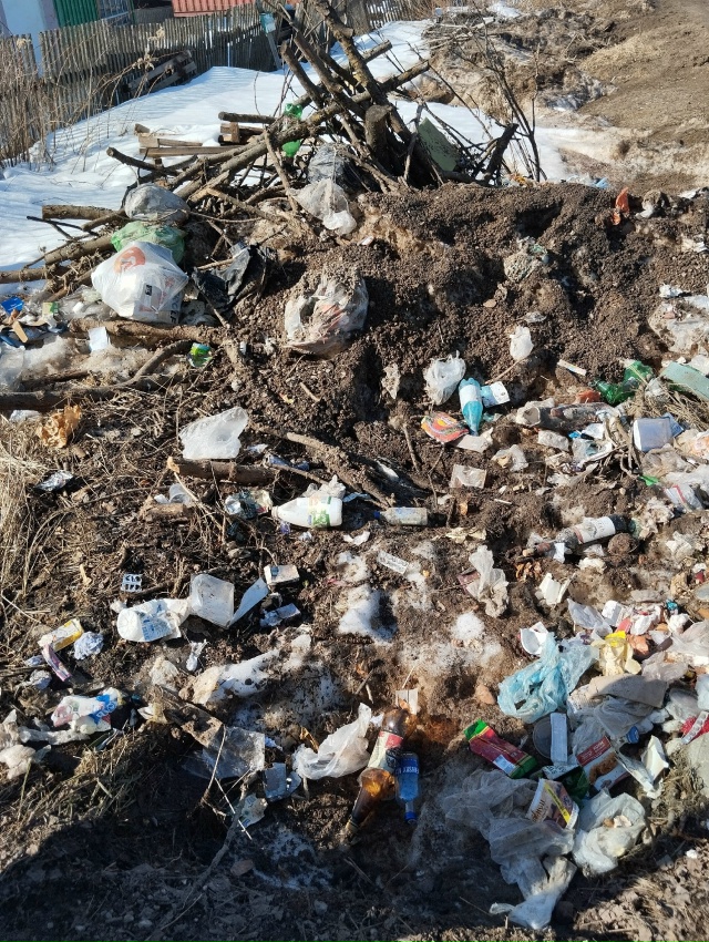 Всем добрый вечер. Это такой вывоз мусора на улице Горн...