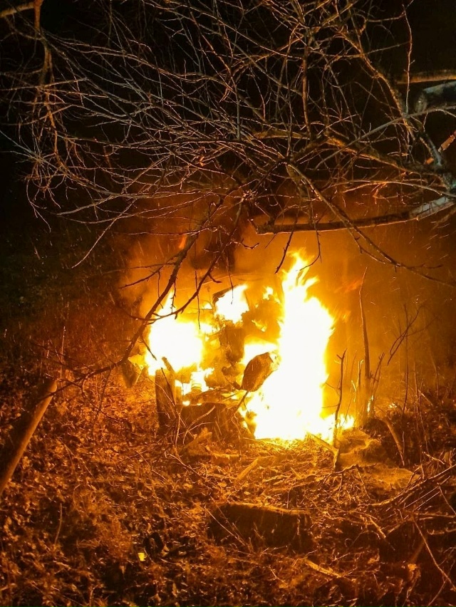 😰 В Устьянах водитель сгорел заживо в своём УАЗе.
Вче?...