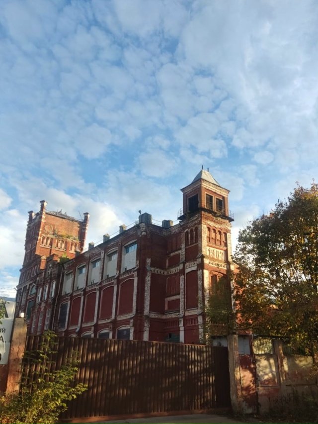 Хорошего дня всем!
🍁🌤️❤️