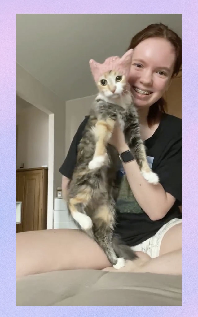 Наступили холода, пора утепляться, но ей почему-то не п?...