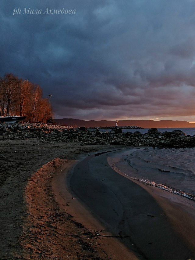 Закат сегодня просто невероятной красоты. Жигулёвское...