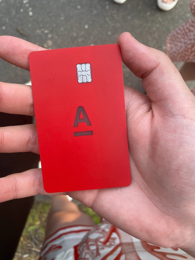 Нашли карту около Мацури
Если хозяин найдется, отпиши?...