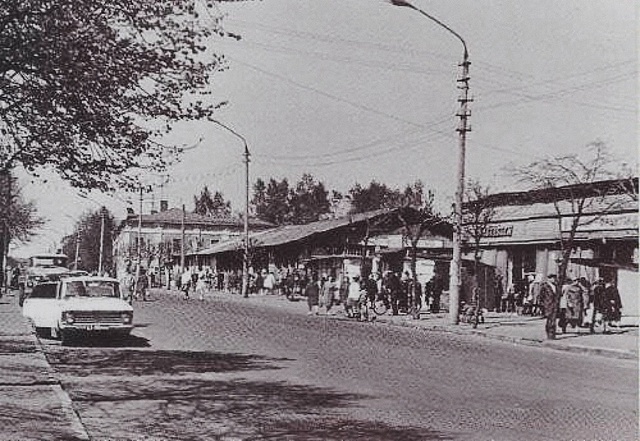 Зуевский старый рынок