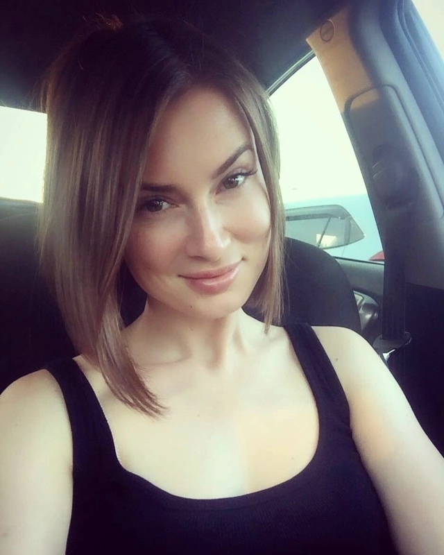 Привет. Кто чем занят? Что-то придумаем или просто пооб?...