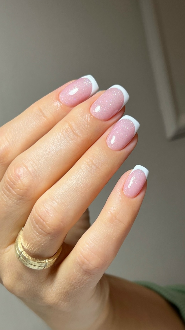 Всем привет!
[id591042065|Я-Кристина], и со мной можно на «Ты»?...