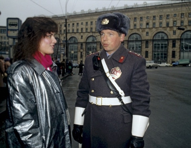 Екатерина Майорова - Мисс КГБ 1991!
Она реальная офицер, р...