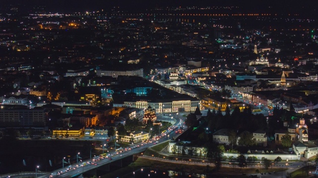 Красота ночного Ярославля 😍
📸 Александр Давидик