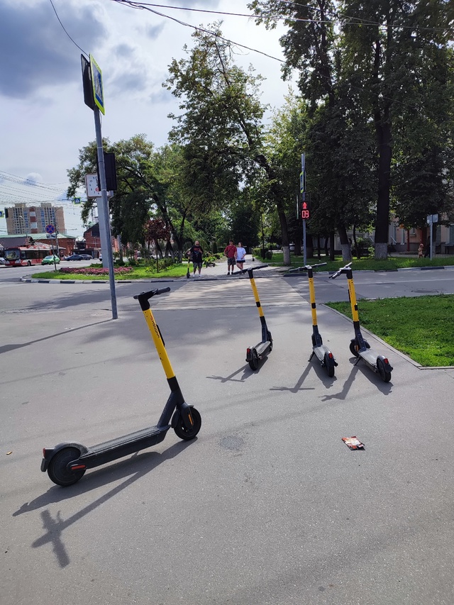 Добро пожаловать на пешеходный ререход! Сегодня пр. Ле?...