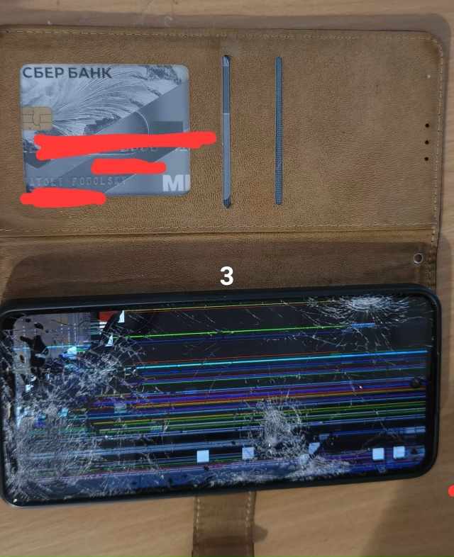 #ПотерялиНашлиПомогите
1 Найден телефон на парковке у...