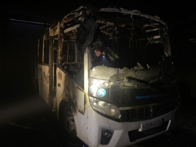 В Салавате горел автобус.
28 июля 2025 года в 20.24 час. - пос?...