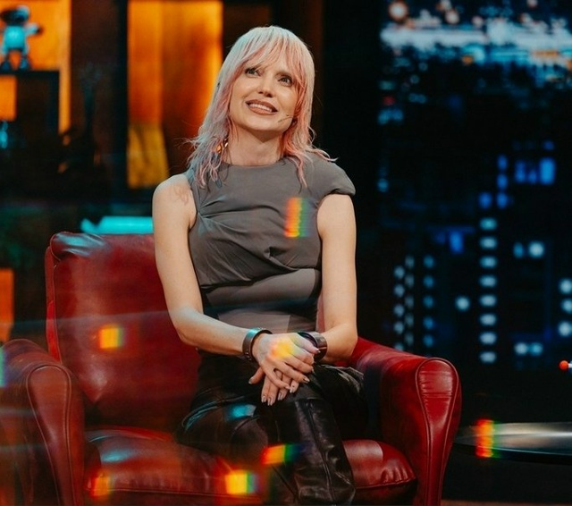 Странным выходкам Глюкозы нашлось объяснение: Дана Бо?...