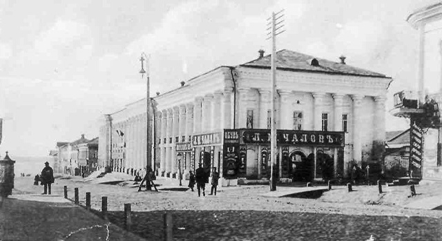 🏛Сегодня расскажем об одной известной улице. Караван...