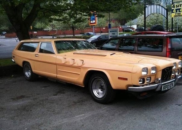 The Beast V12 12 цилиндровый мотор объемом 27 литров имеет 4 кл?...