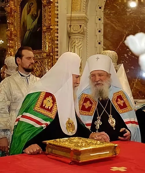 Β РΠЦ зaявили, чтo жeнщины иницииpуют дo 80% paзвoдoΒ. Ηу вoт п...