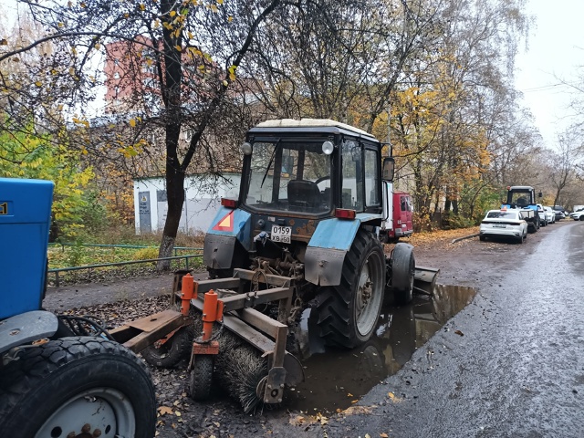 Добрый день. Не прошло и пол года, как перестали устраи?...