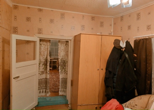 Продам деревянный жилой дом в хорошем состоянии с земе...