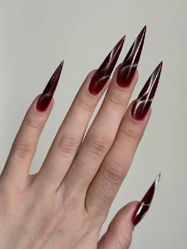 Оцени маникюрчик