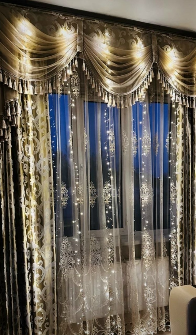 Украсила гирляндами дом))) стало веселее и теплее))) а ва...