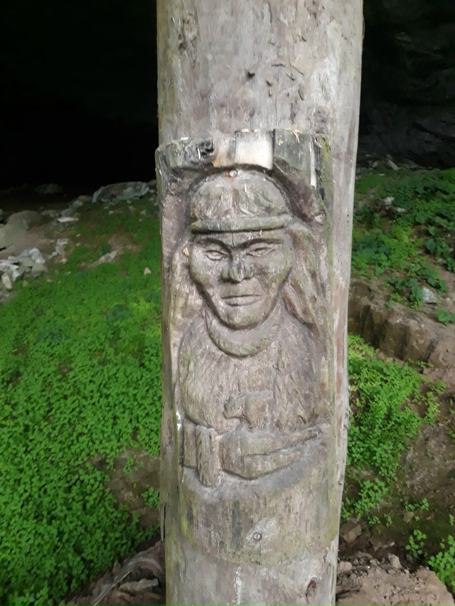 🥰🗻 Прекрасные Чаньвинские пещеры
Одна из легенд свя...