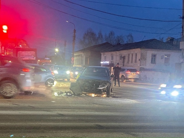 ДТП Ленина-Гагарина
Есть очевидцы? Что случилось?