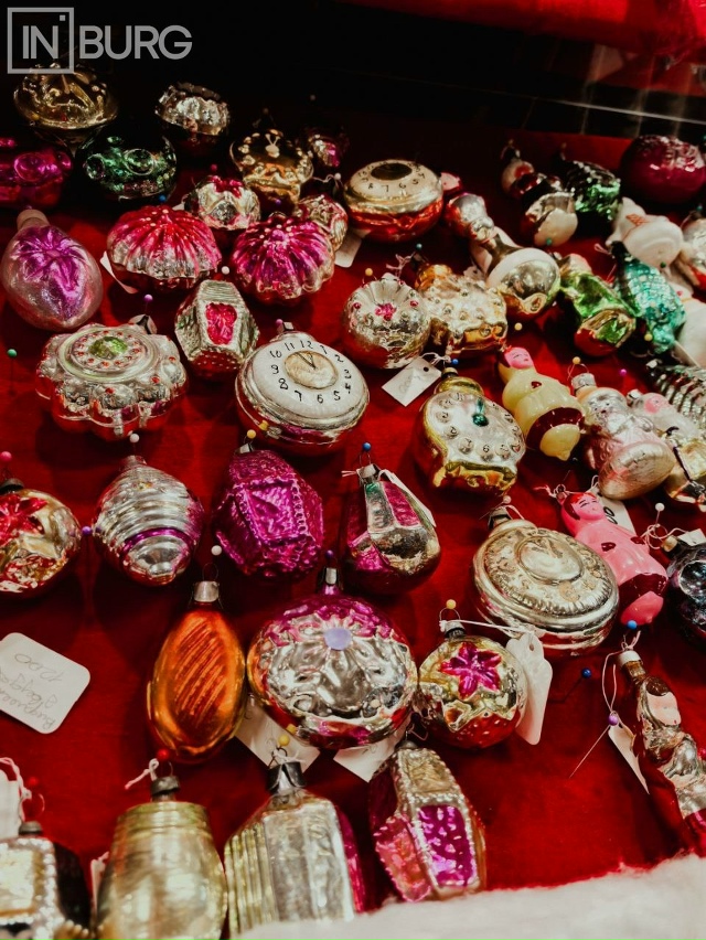 Только посмотрите, какая прелесть!
На Уралмаше открыл?...