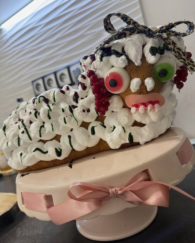 В Чехии главным символом Пасхи считается берánek — это такой кекс или бисквит в виде ягнёнка
Обычно