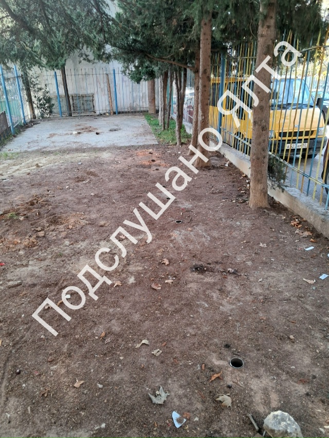 Что случилось с детской площадкой возле дома 12 по пере?...