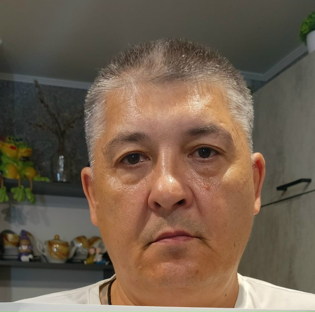 7.10.2025 скоропостижно скончался друг,муж,отец 4 -х детей,С...