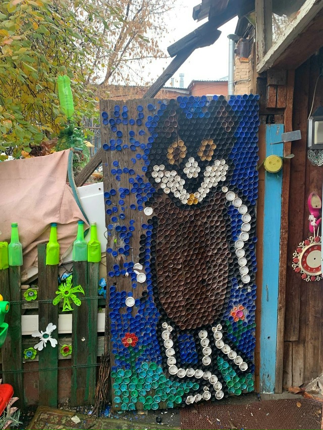 Пожалуй, самый необычный дом на Галактионовской.