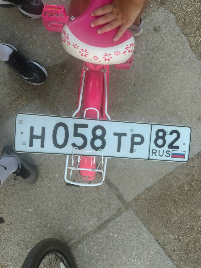 Здравствуйте,9.08 возле Аллеи детства ближе к Чапаева на...