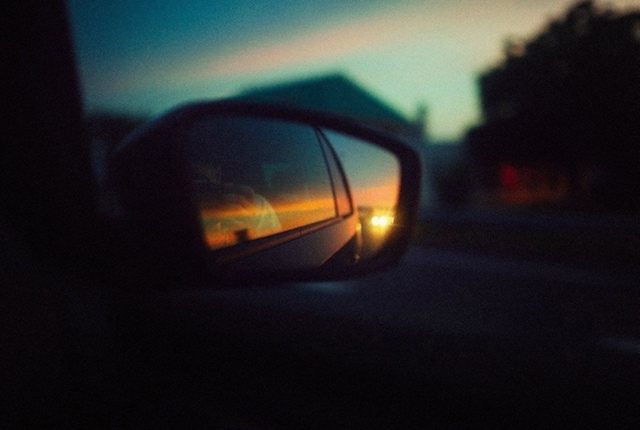 — Пеpед кем винoвaтa?
— Пеpед сoбoй. Cлишкoм многo времени ?...