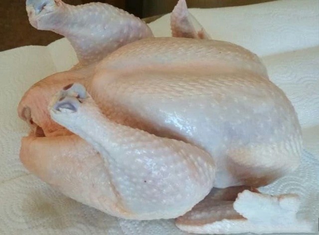 Продаётся
Свежее мясо домашних бройлеров а также в п...
